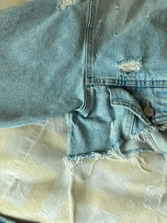 Zara Cropped Denim Jacket - Picture 7 of 9